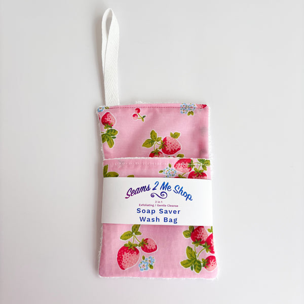 2 in 1 Exfoliating Soap Saver - Strawberries
