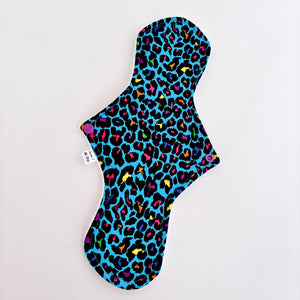 Premium Wrap Cloth Sanitary Pad (with Zorb®) -  13.5" - Leopard Print - Heavy