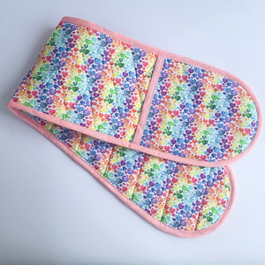 Oven Gloves - Rainbow Hearts - Seams 2 Me Shop