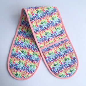 Oven Gloves - Rainbow Hearts - Seams 2 Me Shop