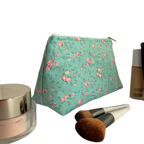 Makeup Bag - Green Floral - Seams 2 Me Shop